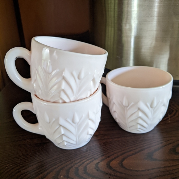 Pink Milk Glass Cups Mugs - Picture 2 of 6